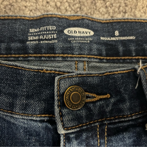 Old Navy Women’s Denim Shorts Lot- 2 pairs Size 8 (Dark & light wash) - Picture 7 of 9